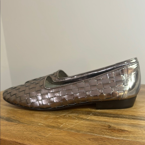 Amalfi Vintage Woven Leather Metallic Flats Made in Italy - Pewter 8.5AAA - Picture 5 of 10